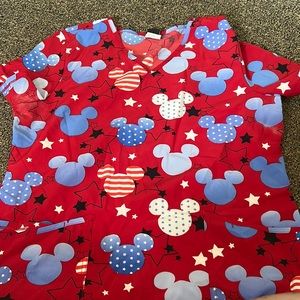 Disney scrub top medium only worn once